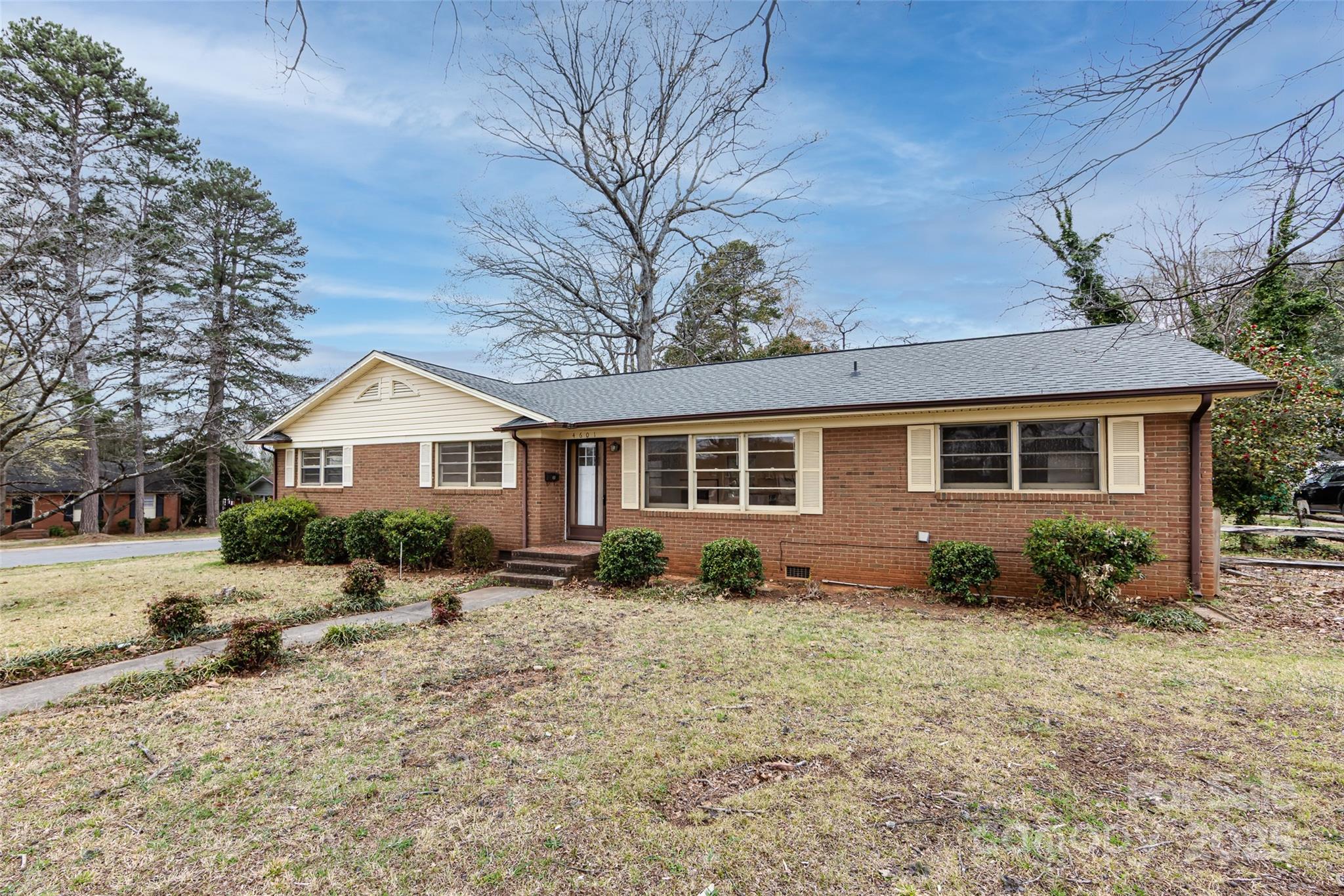 4601 Mendham Drive Charlotte NC 28215