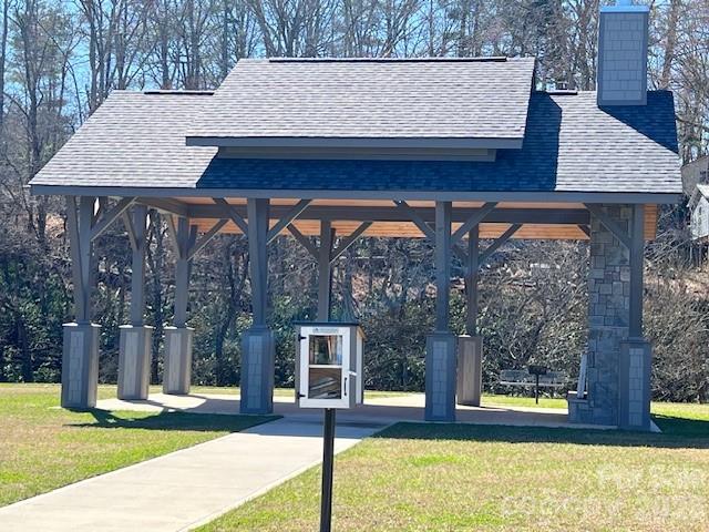 717 Daniel Circle Drive Mills River NC 28759