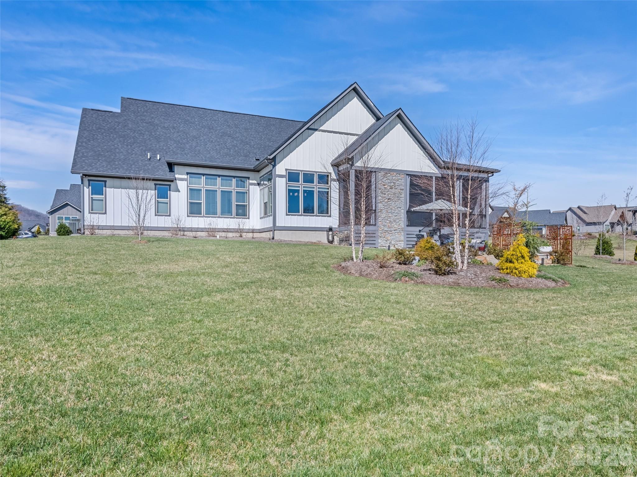 717 Daniel Circle Drive Mills River NC 28759