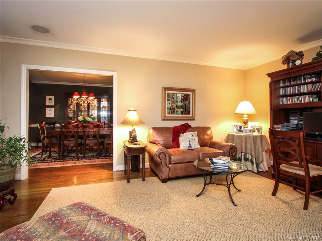 2122 Cloister Drive Charlotte NC 28211