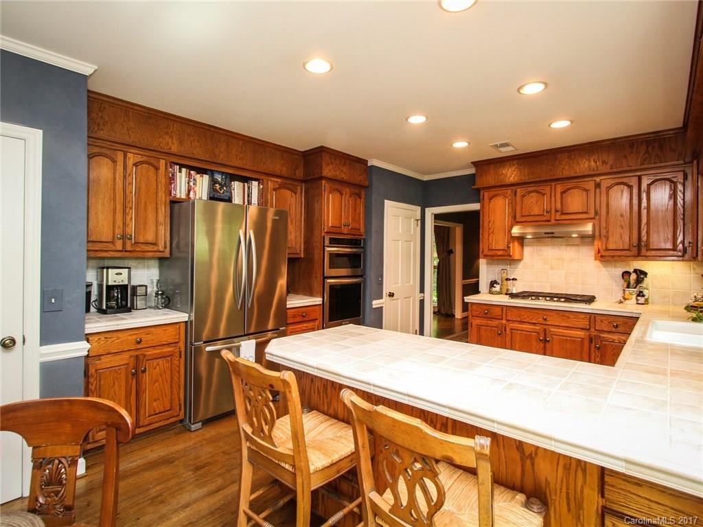 2122 Cloister Drive Charlotte NC 28211