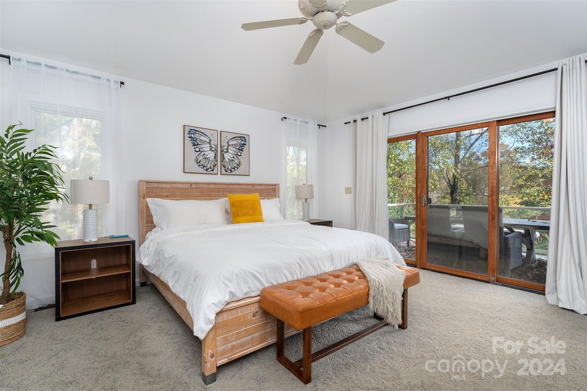216 Woodland Circle Lake Lure NC 28746