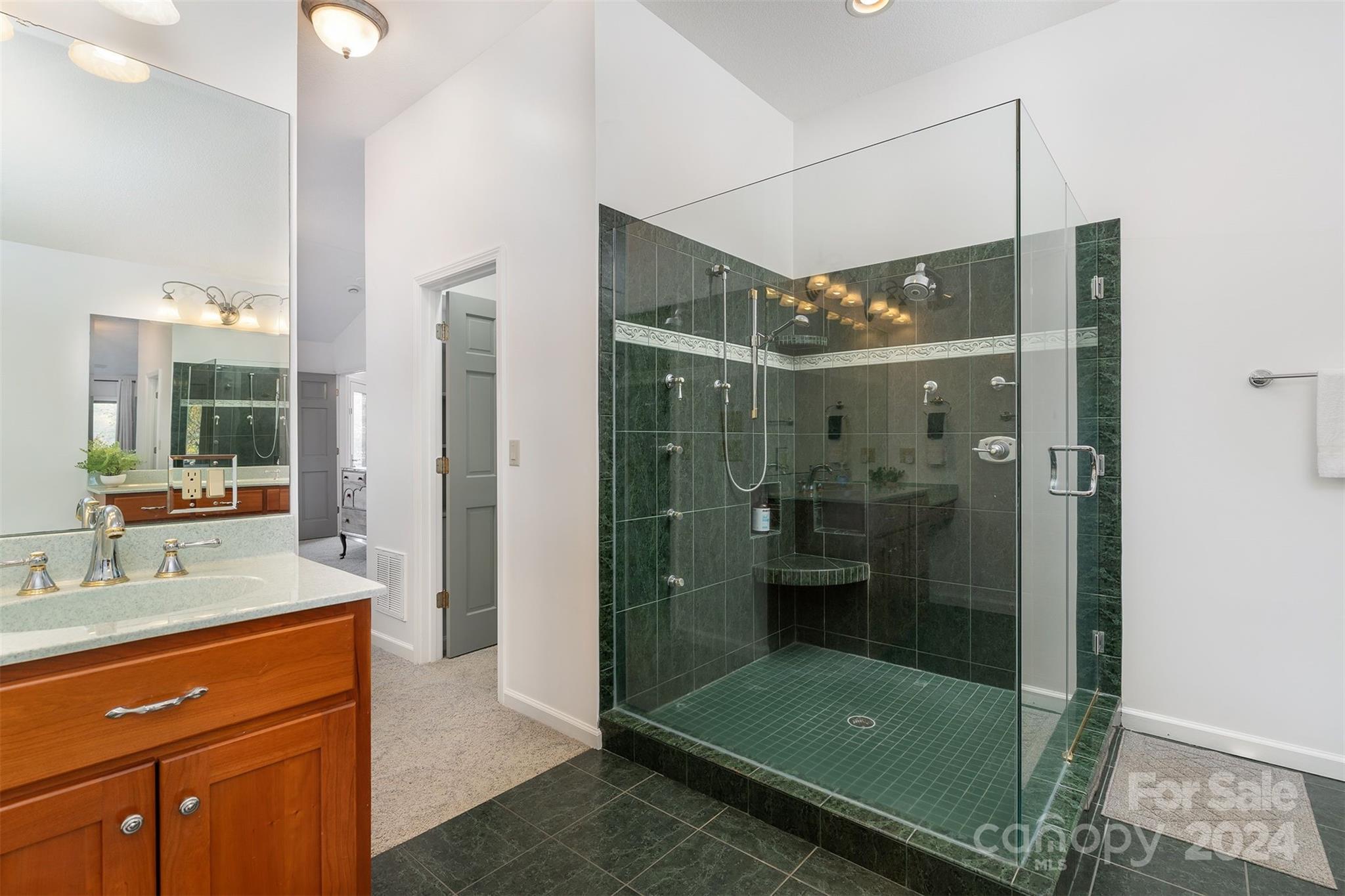 216 Woodland Circle Lake Lure NC 28746