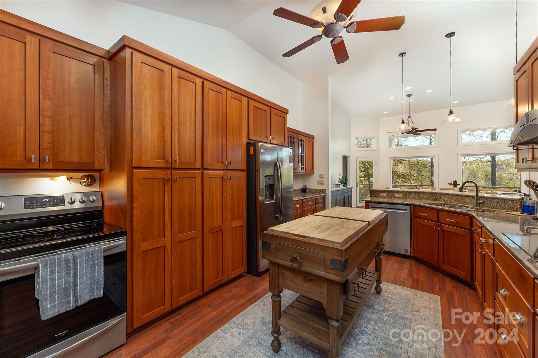 216 Woodland Circle Lake Lure NC 28746