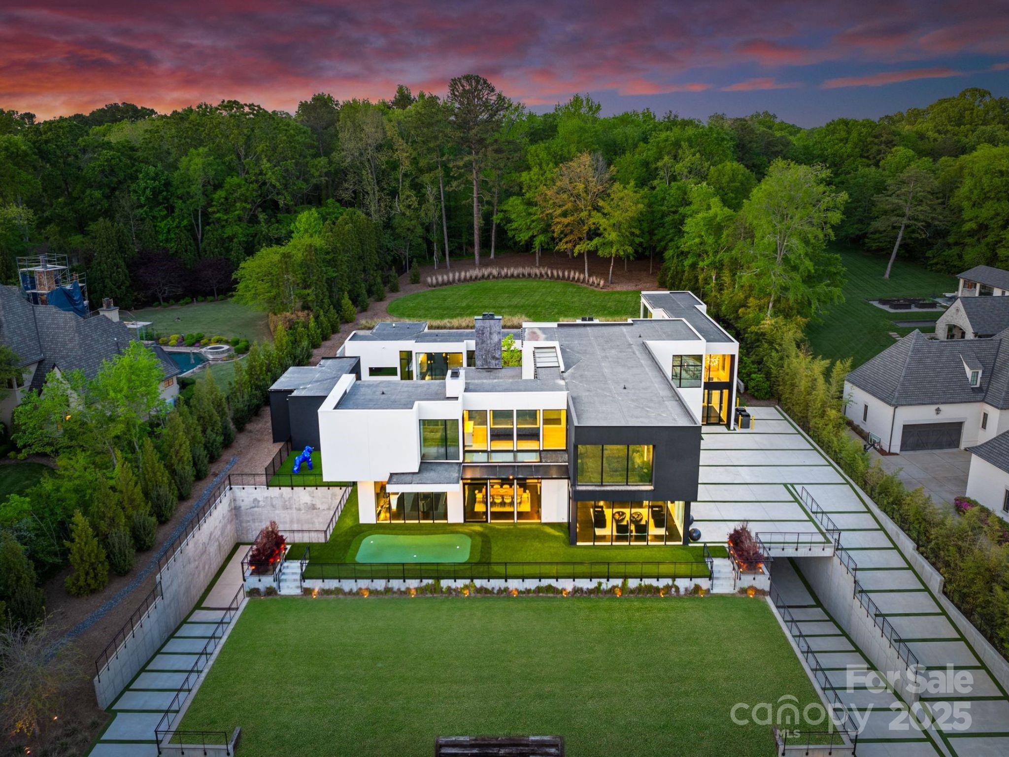 4817 Carmel Park Drive Charlotte NC 28226