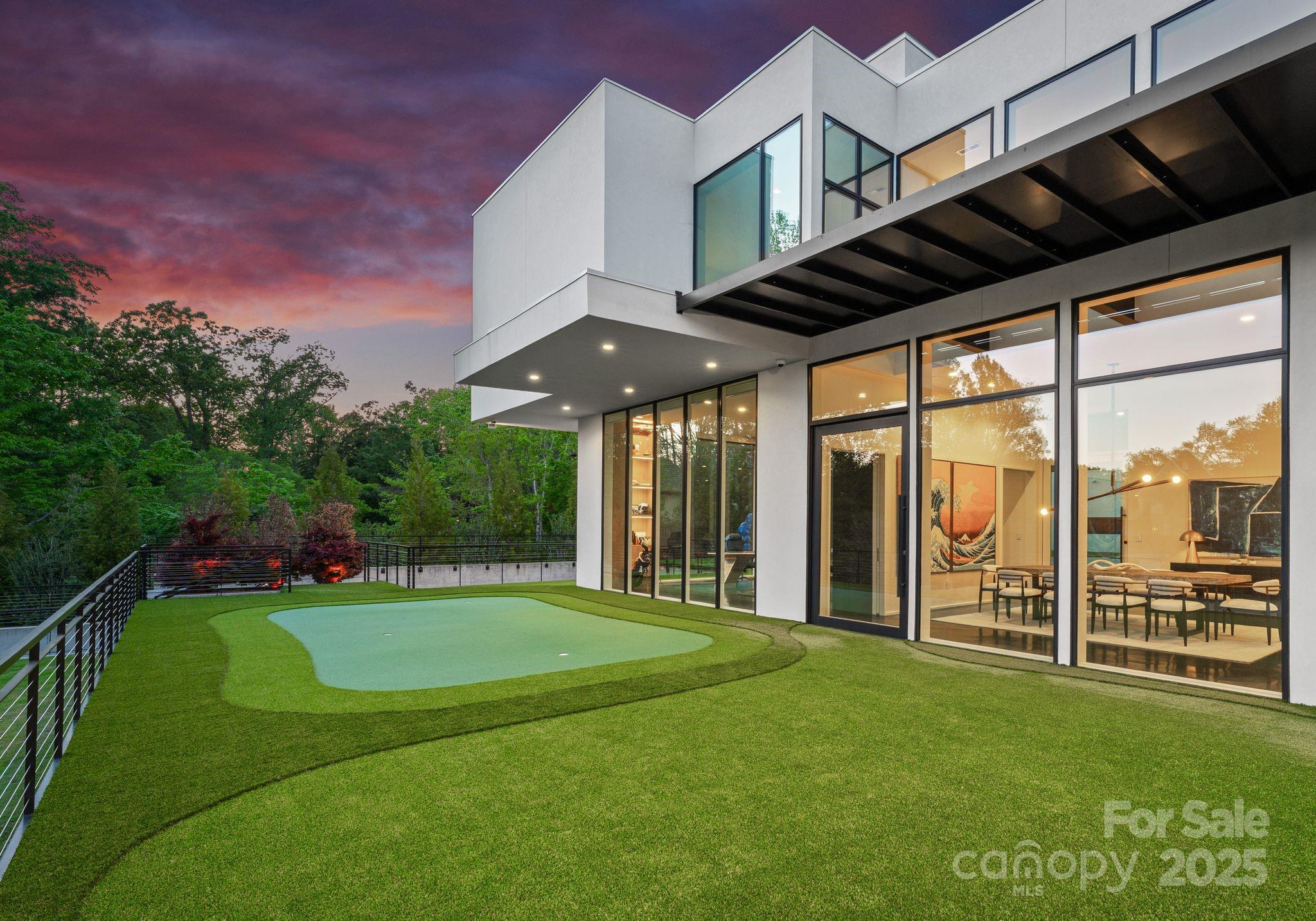 4817 Carmel Park Drive Charlotte NC 28226