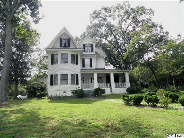 1022 S Aspen Street Lincolnton NC 28092