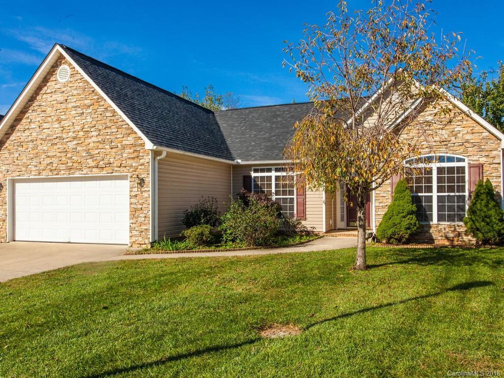 28 Summer Meadow Road Arden NC 28704