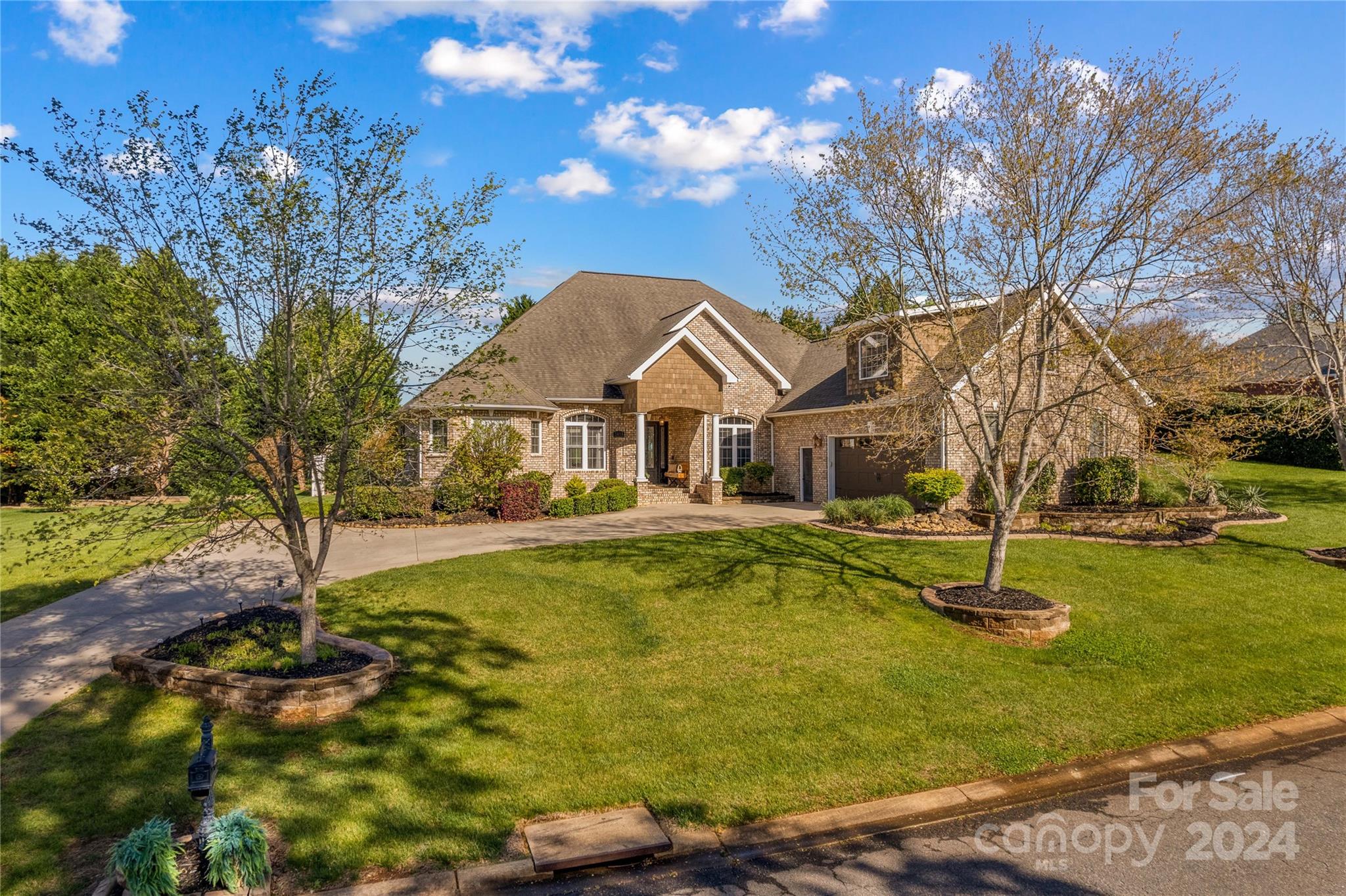 2415 Falcon Lane Statesville NC 28625
