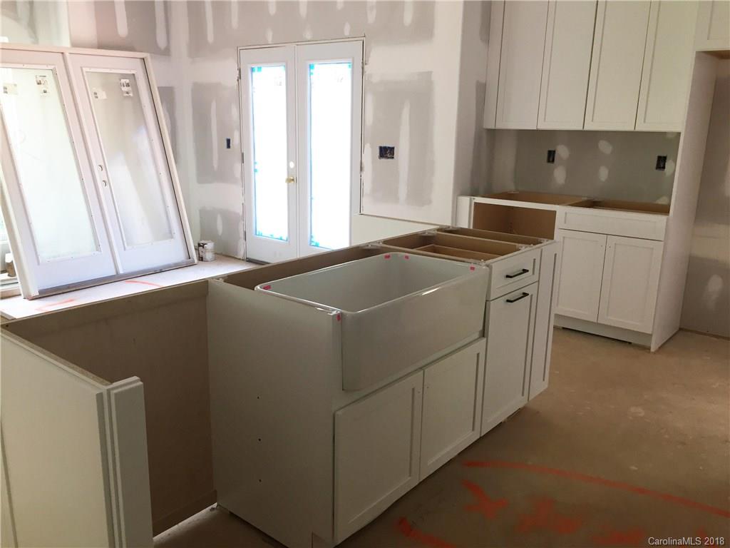419 Sylvania Avenue Charlotte NC 28206