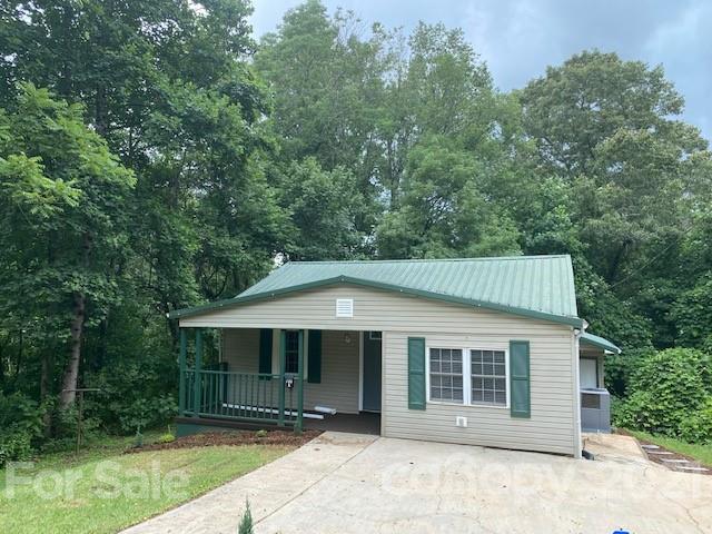 709A Hillcrest Street NW Lenoir NC 28645