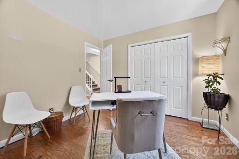 16 Spears Avenue Asheville NC 28801