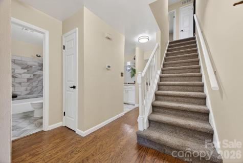16 Spears Avenue Asheville NC 28801