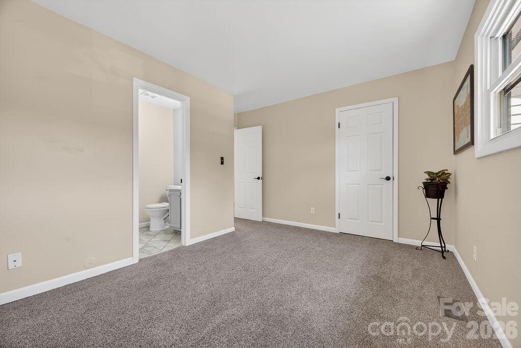 16 Spears Avenue Asheville NC 28801