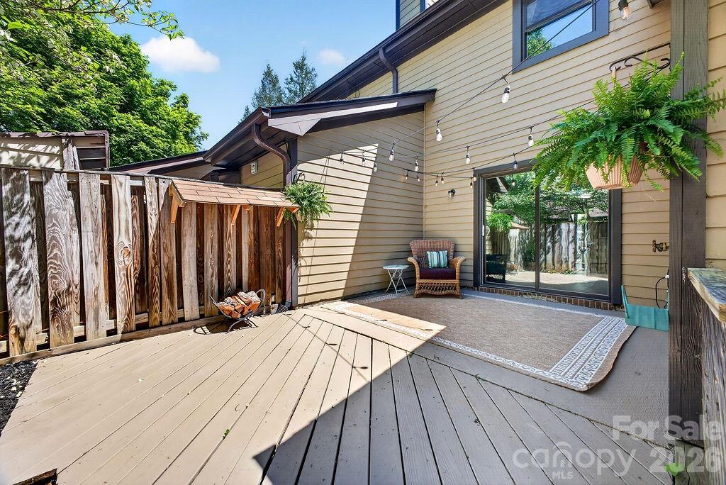 16 Spears Avenue Asheville NC 28801