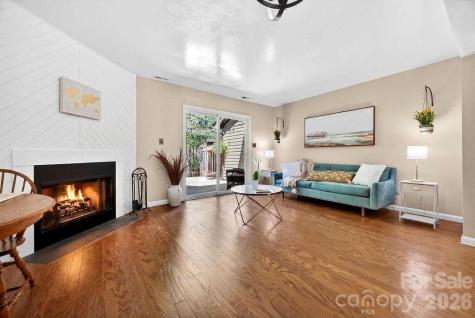16 Spears Avenue Asheville NC 28801