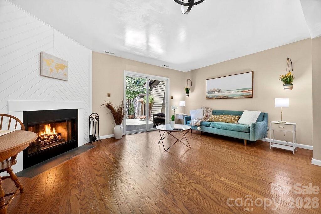 16 Spears Avenue Asheville NC 28801