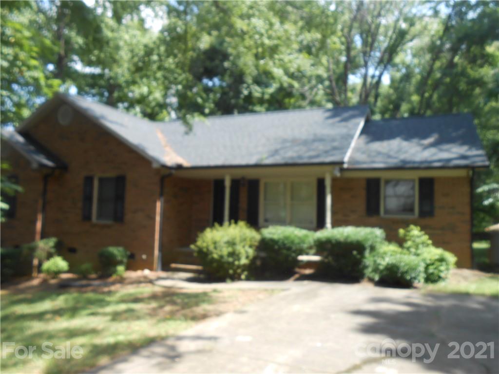 2424 Applegate Drive Concord NC 28027