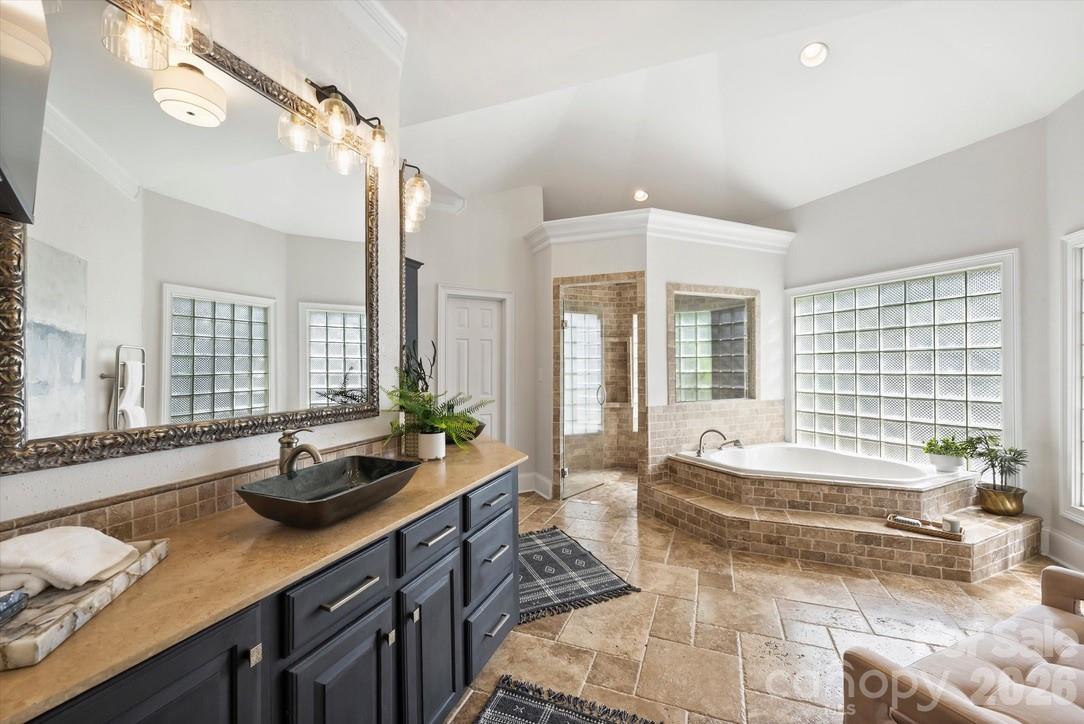 7010 Seton House Lane Charlotte NC 28277