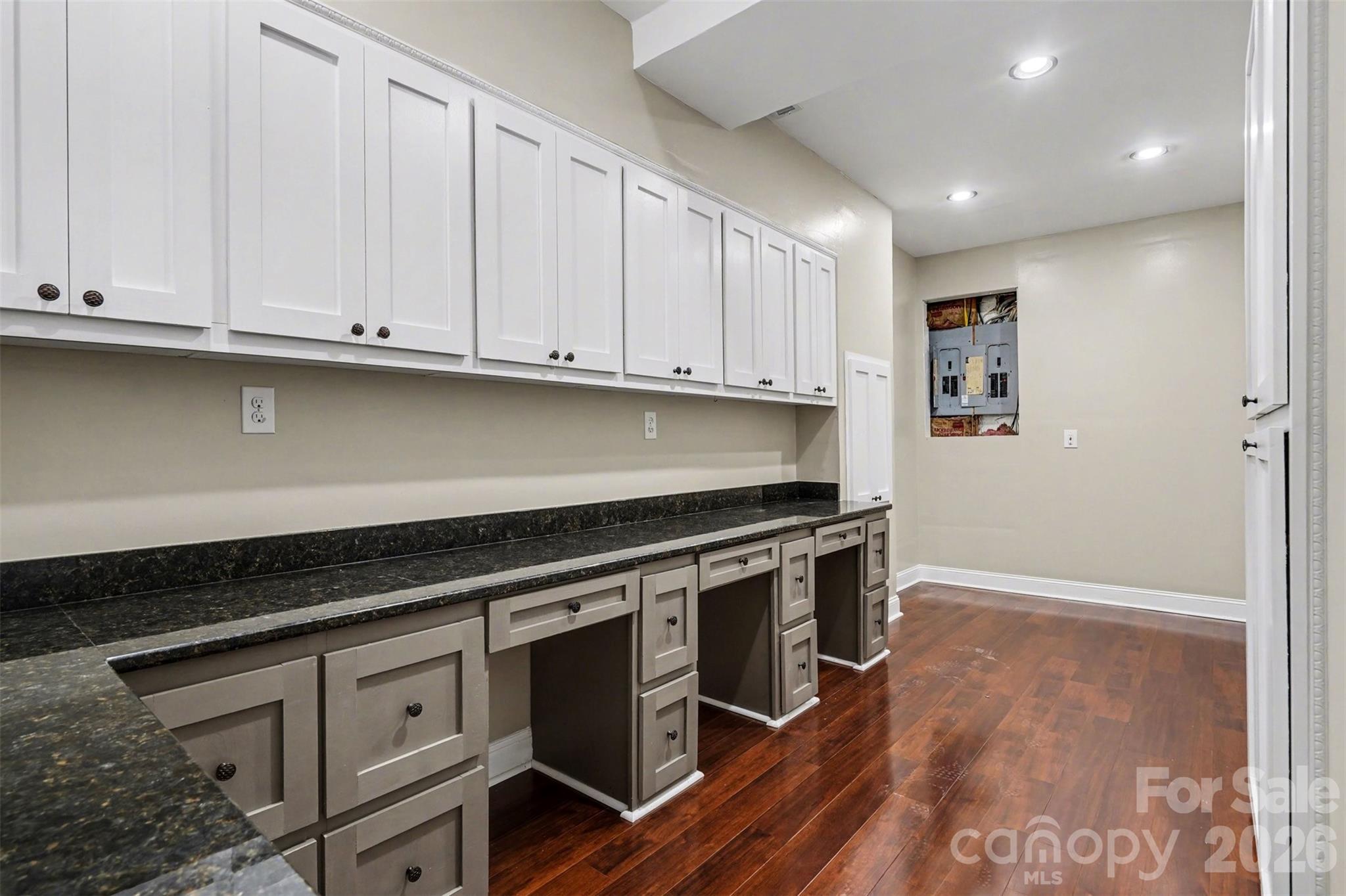 1941 Kilmonack Lane Charlotte NC 28270