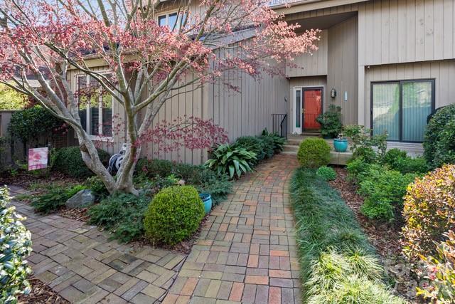 5120 Dunes Court Charlotte NC 28226