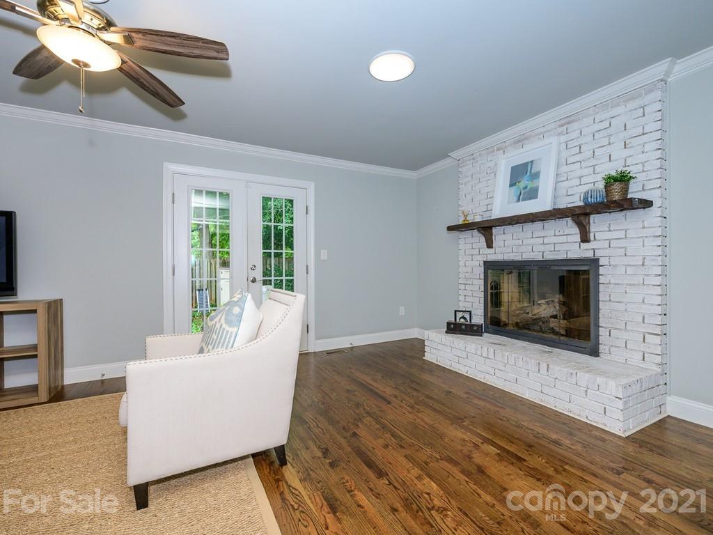 5814 Murrayhill Road Charlotte NC 28210