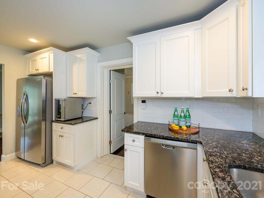 5814 Murrayhill Road Charlotte NC 28210