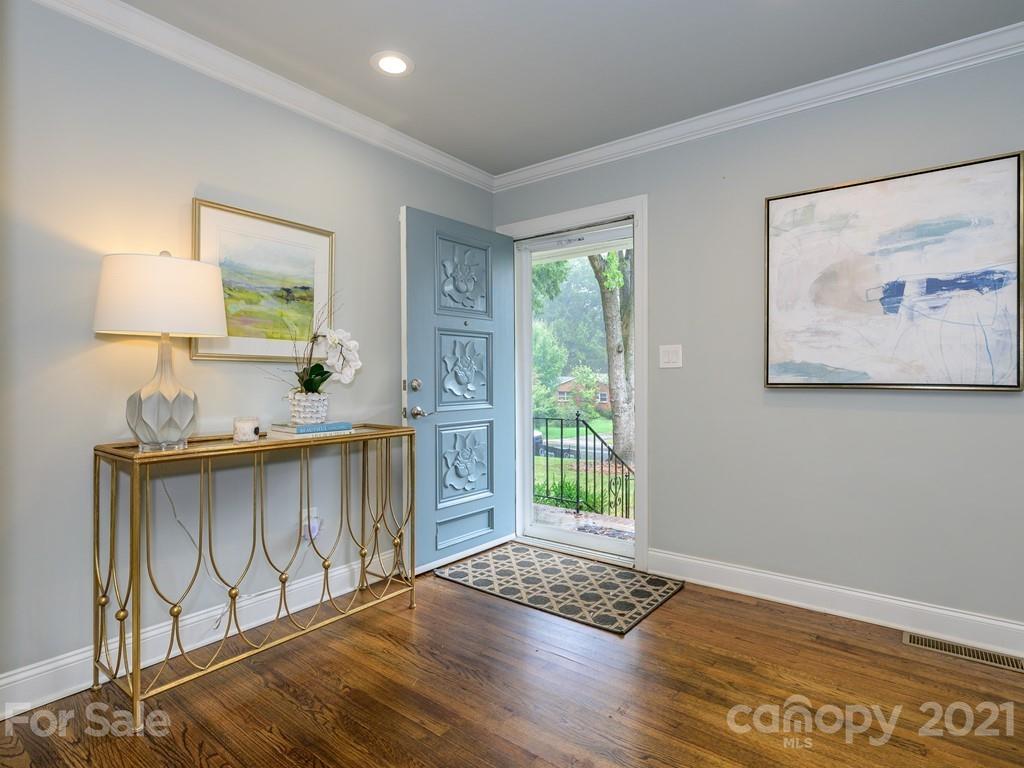 5814 Murrayhill Road Charlotte NC 28210