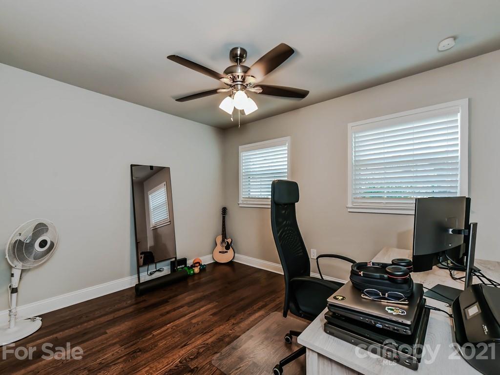 5814 Murrayhill Road Charlotte NC 28210