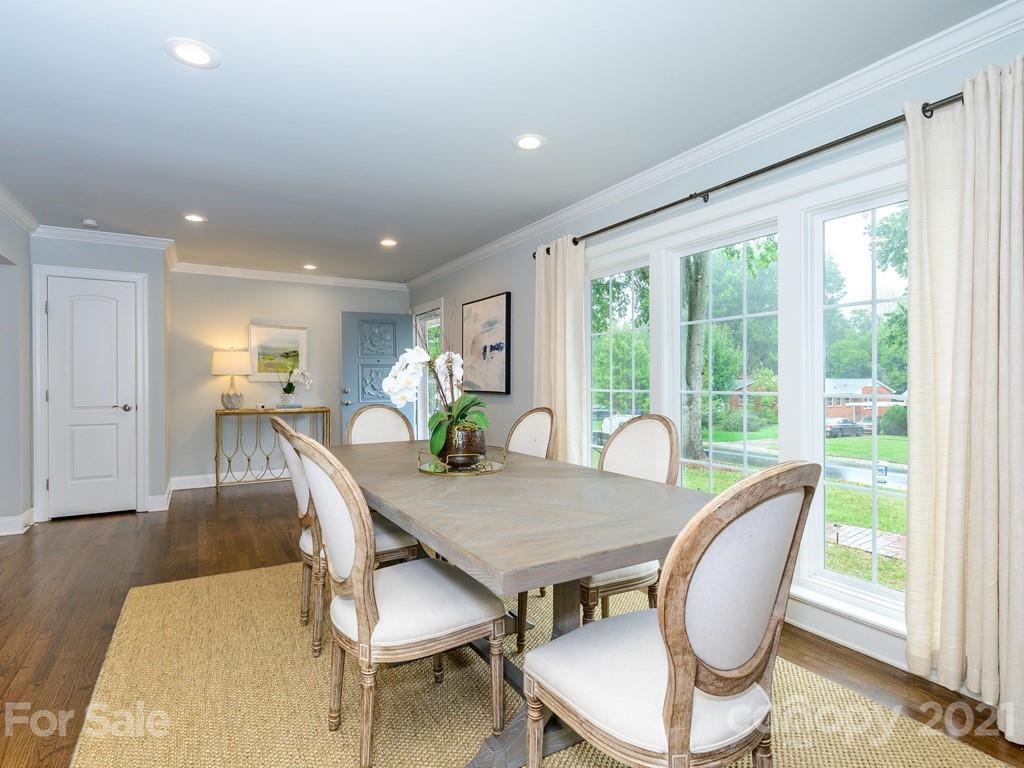 5814 Murrayhill Road Charlotte NC 28210
