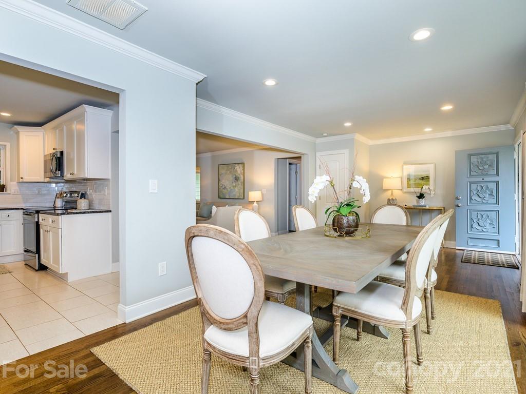 5814 Murrayhill Road Charlotte NC 28210