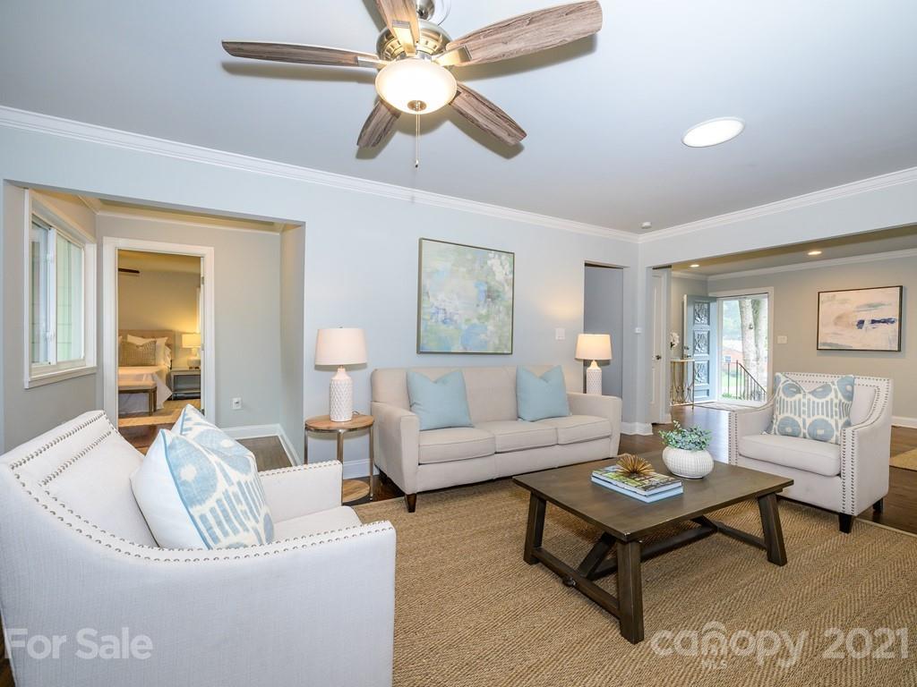 5814 Murrayhill Road Charlotte NC 28210