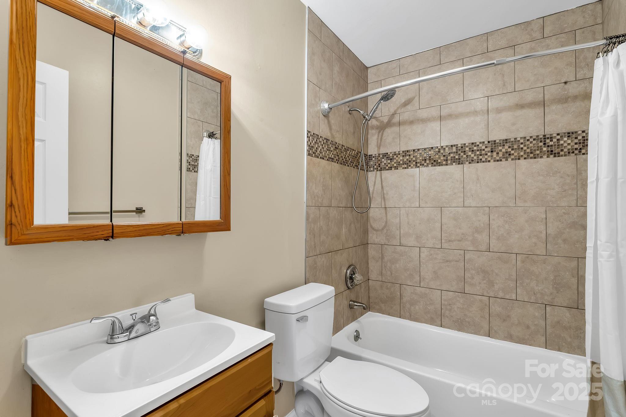 88 Lees Creek Road Asheville NC 28806