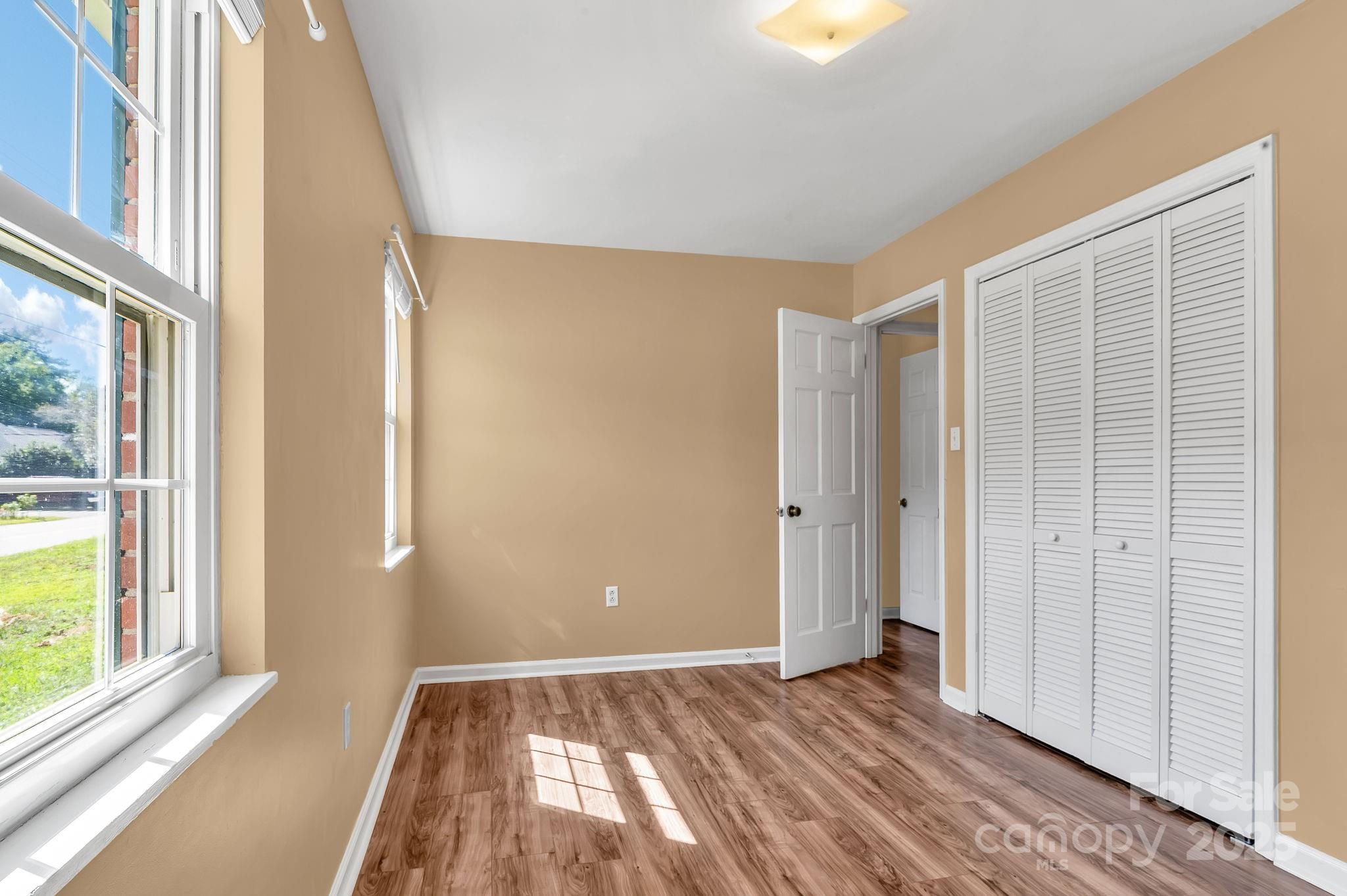 88 Lees Creek Road Asheville NC 28806