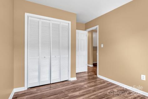 88 Lees Creek Road Asheville NC 28806