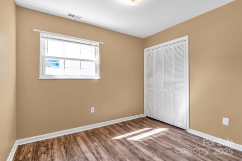 88 Lees Creek Road Asheville NC 28806