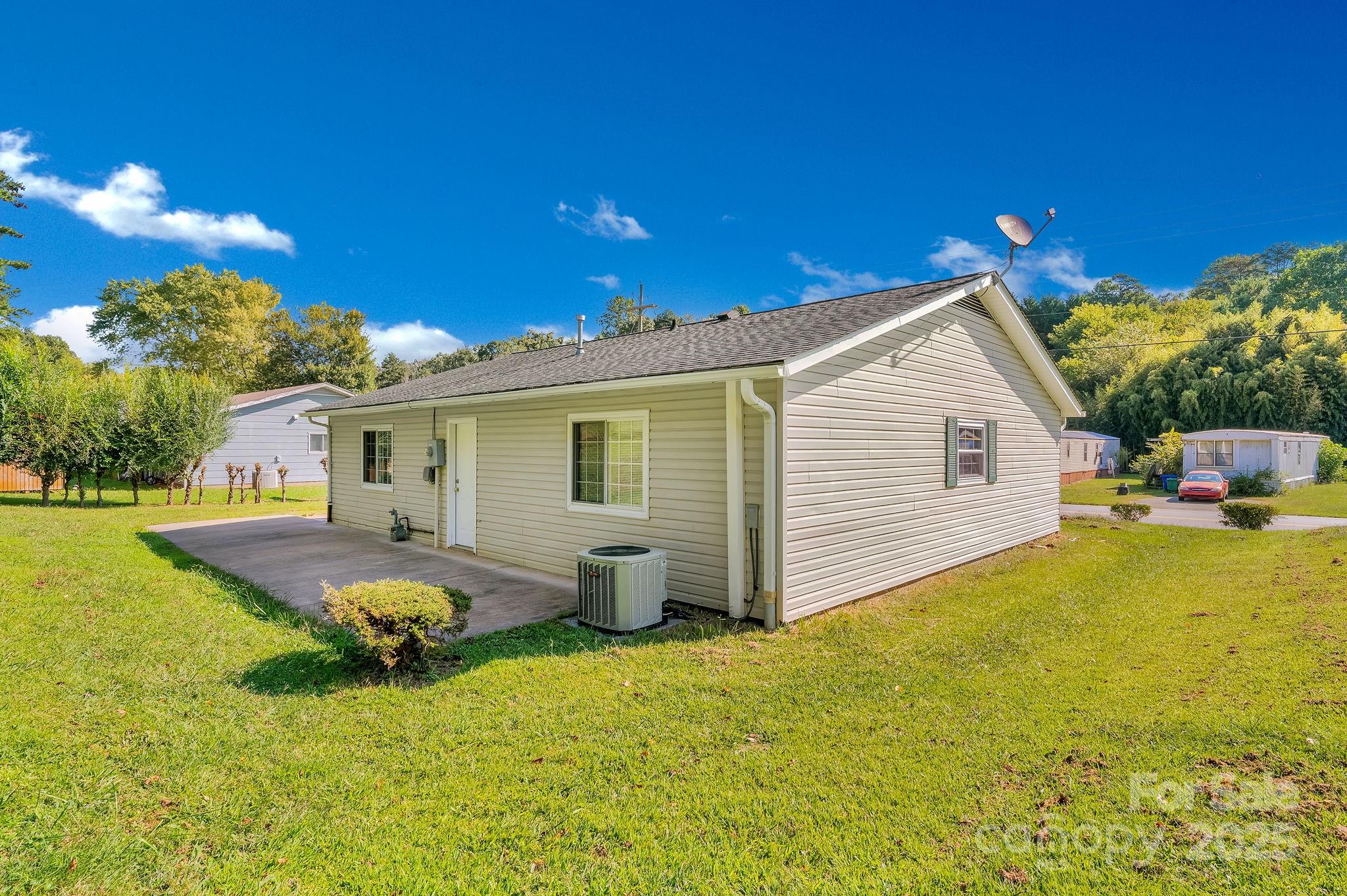 88 Lees Creek Road Asheville NC 28806