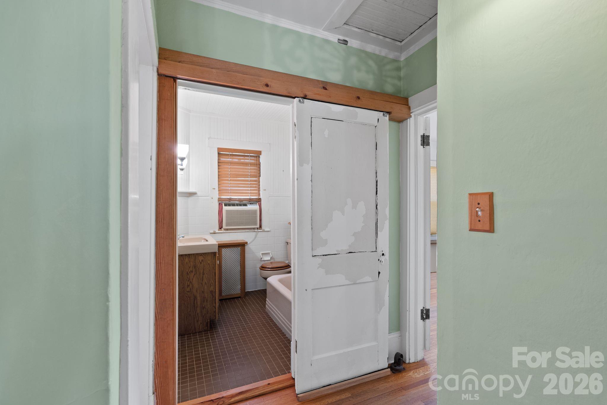 111 Norwood Avenue Asheville NC 28804
