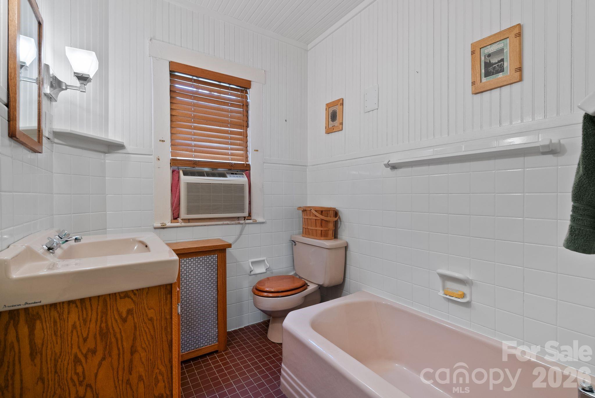 111 Norwood Avenue Asheville NC 28804