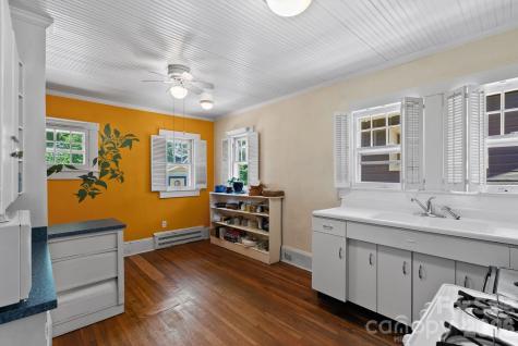 111 Norwood Avenue Asheville NC 28804