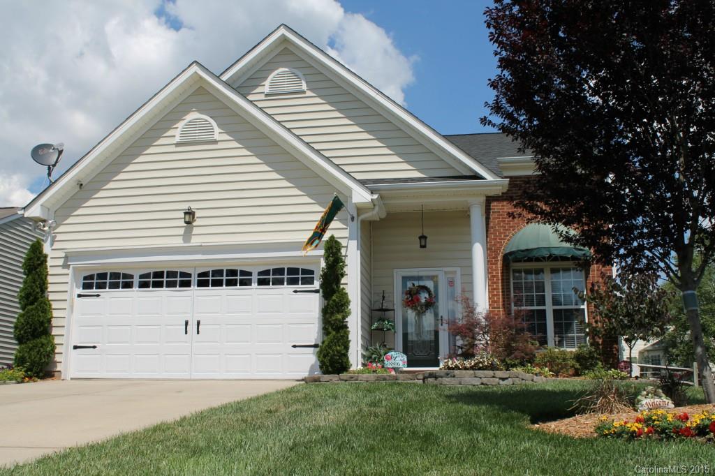 8806 Firestreak Drive Charlotte NC 28216