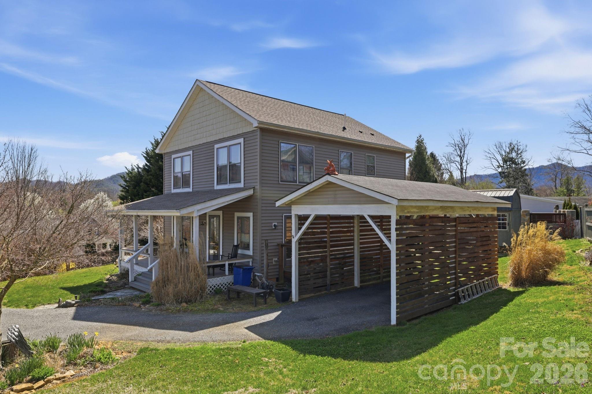 11 Carolina Corner Black Mountain NC 28711
