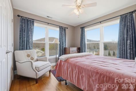 11 Carolina Corner Black Mountain NC 28711
