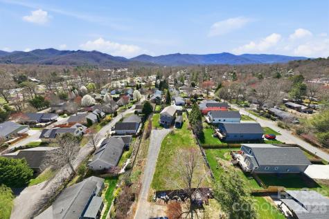 11 Carolina Corner Black Mountain NC 28711