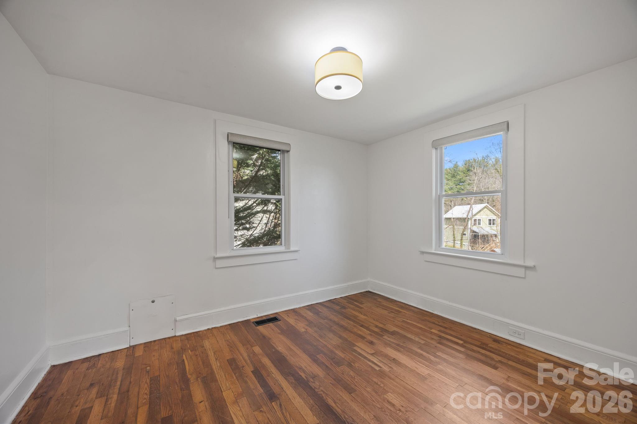 85 Old Haw Creek Road Asheville NC 28805