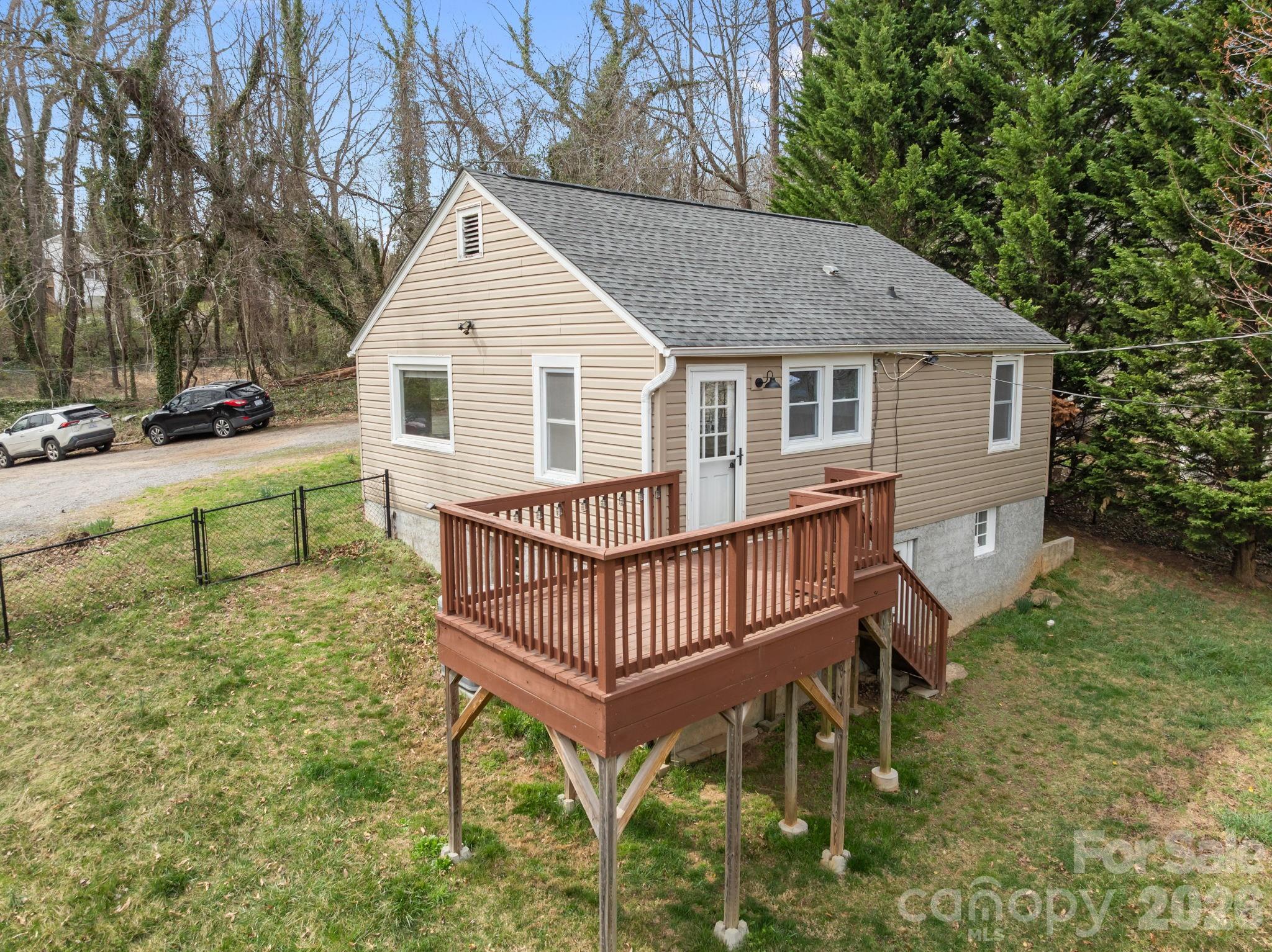 85 Old Haw Creek Road Asheville NC 28805
