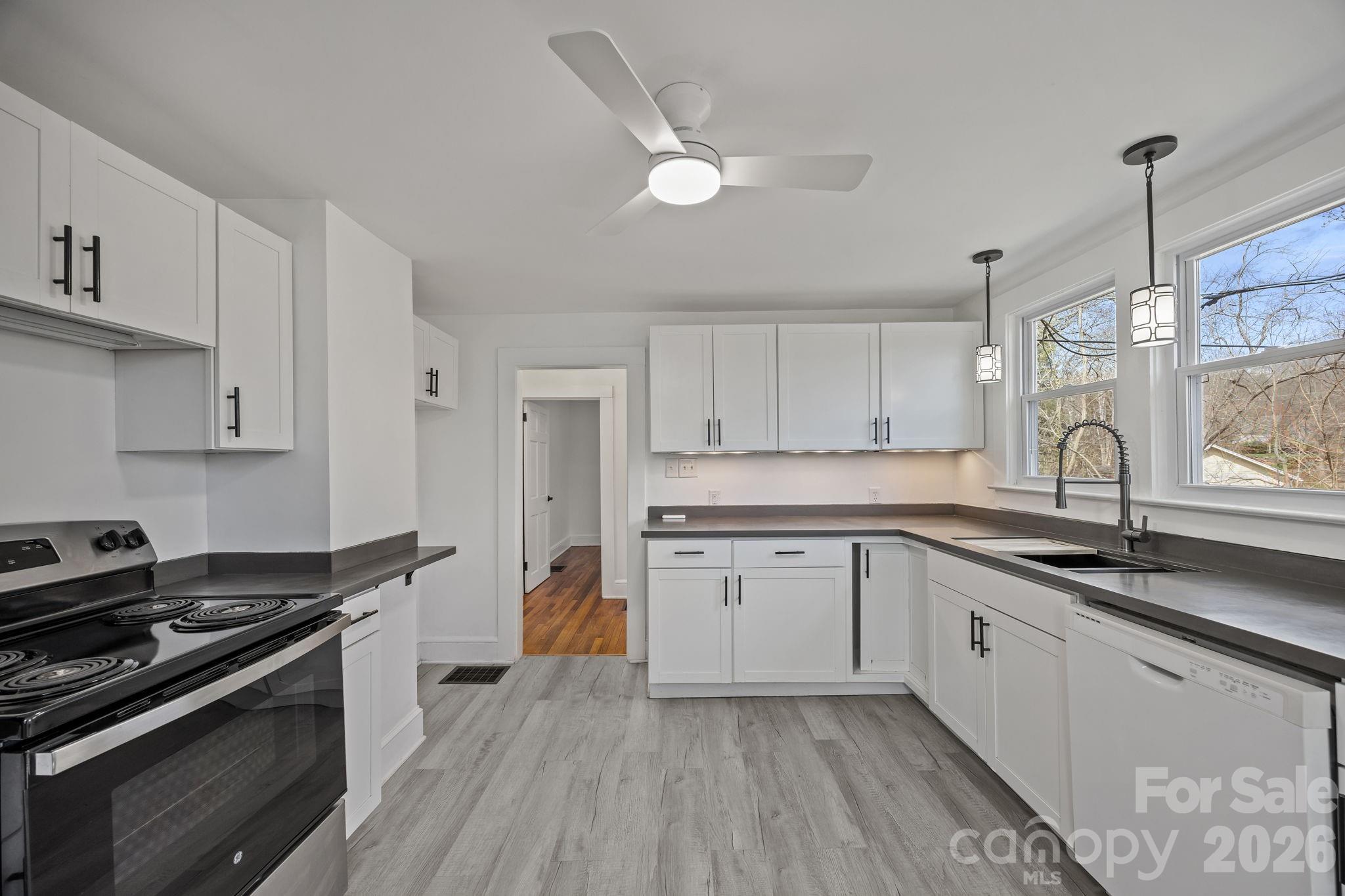 85 Old Haw Creek Road Asheville NC 28805