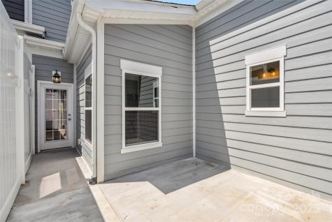 131 Cherry Springs Lane Asheville NC 28804