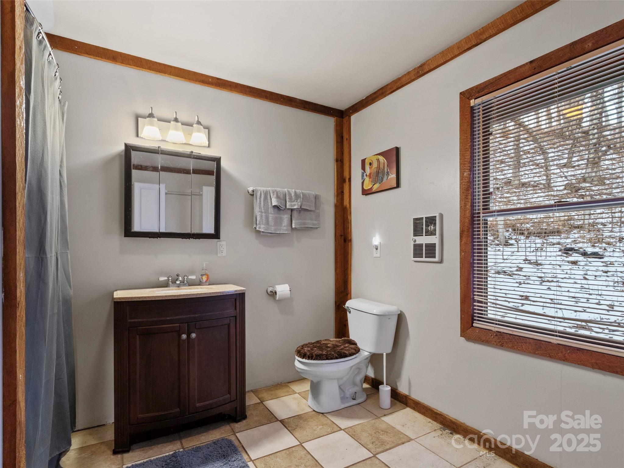1571 Roaring Fork Road Burnsville NC 28714