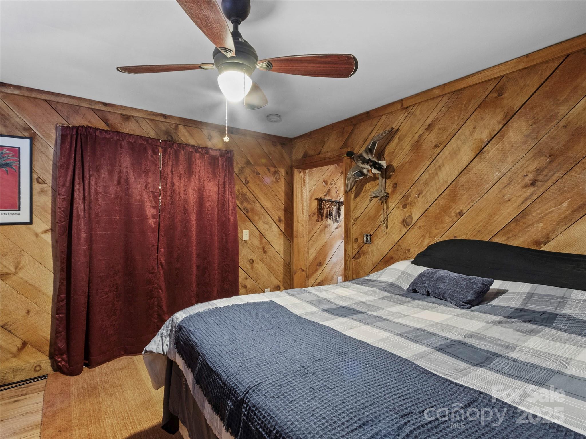1571 Roaring Fork Road Burnsville NC 28714